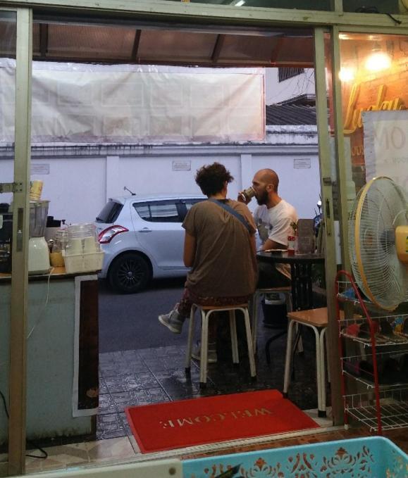 Hostel Lucky House Chiang Mai Exterior foto
