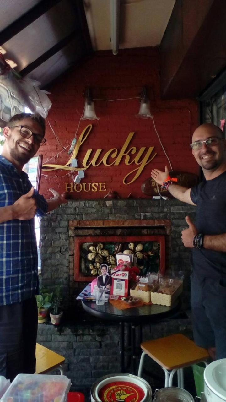 Hostel Lucky House Chiang Mai Exterior foto